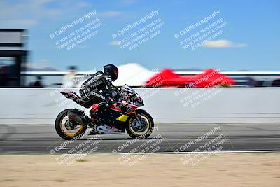 media/Mar-25-2024-Moto Forza (Mon) [[8d4319bd68]]/2-Advanced Group/Session 4 Front Straight Speed Pans/